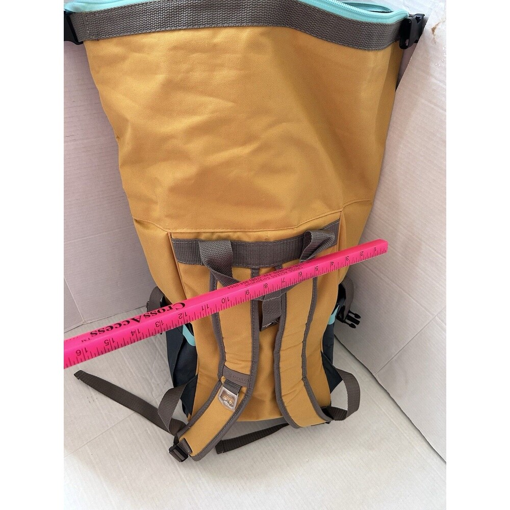 Subaru Insulated back pack NWOT - Picture 10 of 16